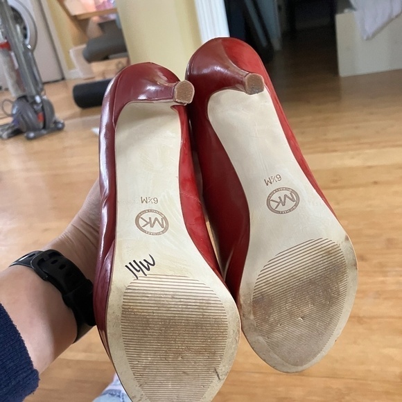 Michael Kors Red Peep heels - Picture 4 of 4